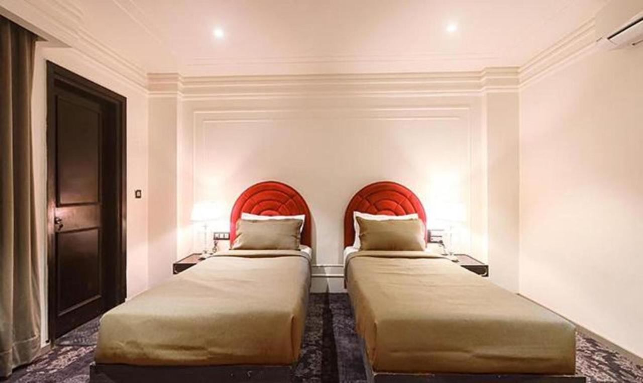 Fabhotel Prime The Seven Seeds New Delhi Extérieur photo